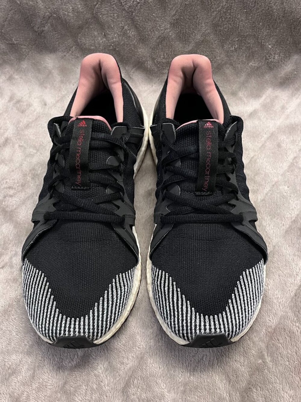 Adidas by Stella McCartney UltraBoost Sneakers Black Running Shoes 9 Pink Collar